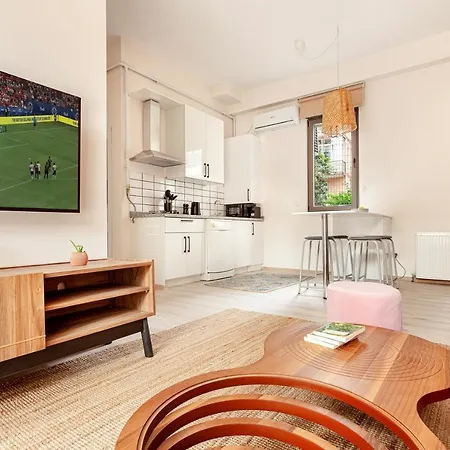 Whisper Flats By Oval Apartment *
