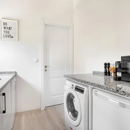 Whisper Flats By Oval Apartment Istanbul