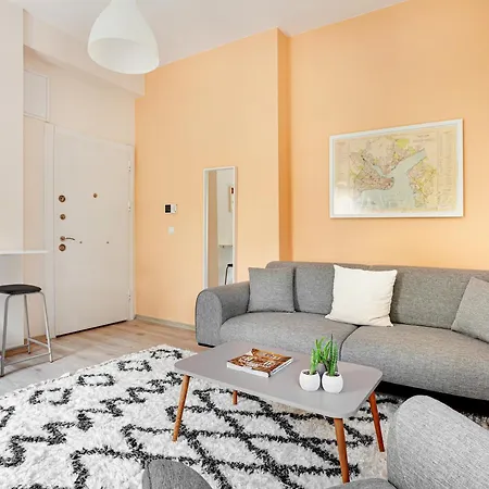 Whisper Flats By Oval Apartment *