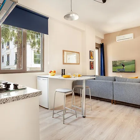 Apartment Whisper Flats By Oval