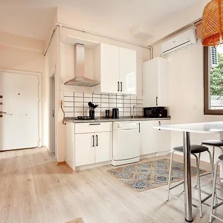 Whisper Flats By Oval Istanbul